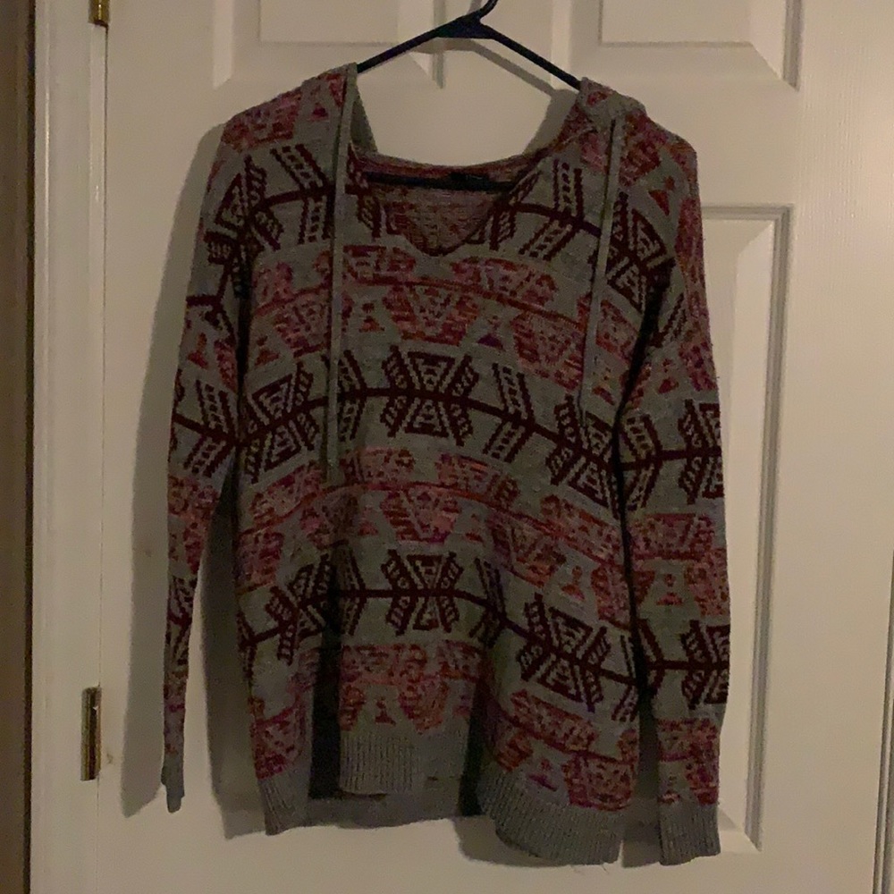 Hooded tribal sweater (extra small)